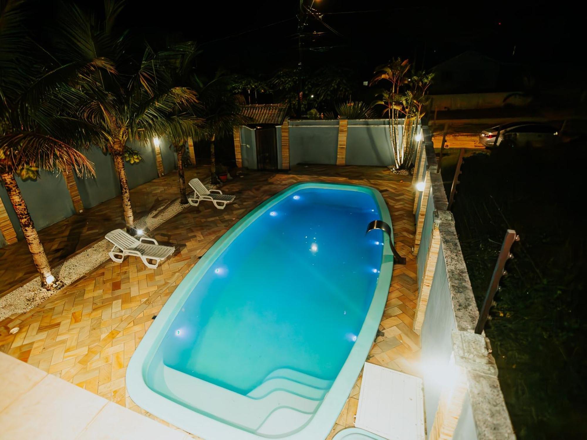 Casa Com Piscina Na De * Guaratuba