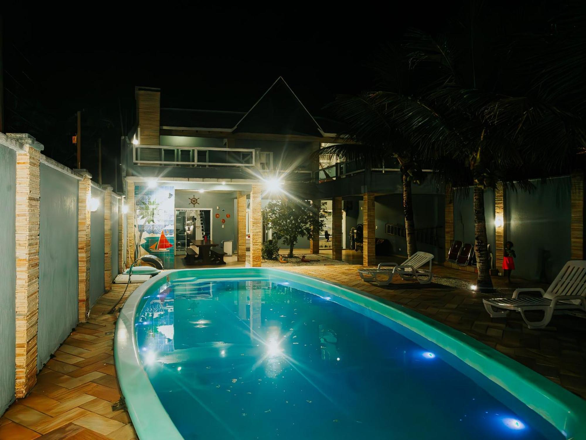 Casa Com Piscina Na De *